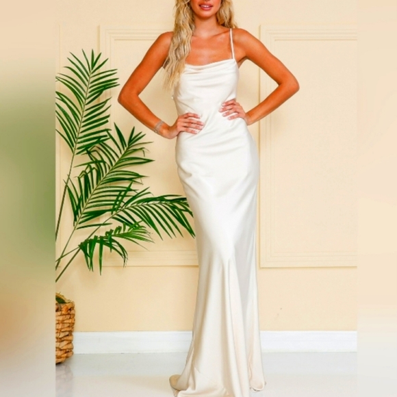 Wedding gown